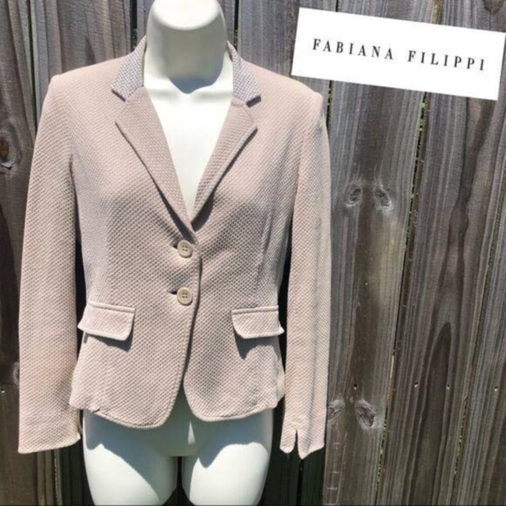 Fabiana Filippi Silk Small Blazer Jacket S 36 Tan V Neck Long Sleeve Top Collar